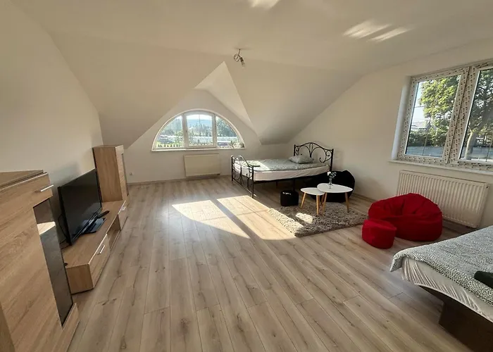 Villa Dworek Sadlinki